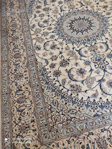 Grand Tapis Nain Chichla tissé main n°18852_360×260