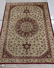 Charger l'image dans la galerie, Tapis Ghom soie noué main n°17537_75×58
