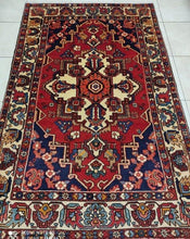 Charger l'image dans la galerie, Tapis Bakhtiar noué main n°8224_207×134
