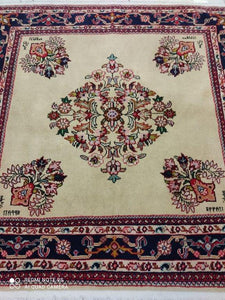 Tapis Carré Antique Nanaj fait main n°14818_115×120