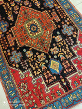 Charger l'image dans la galerie, TAPIS Nahavand noué main n°11966_238×145
