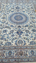 Charger l&#39;image dans la galerie, Grand Tapis Nain tissé main n°7400_348×244
