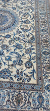 Charger l&#39;image dans la galerie, Grand Tapis Nain tissé main n°7400_348×244
