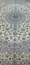 Charger l&#39;image dans la galerie, Grand Tapis Nain Chichla tissé main n°18515_365×255
