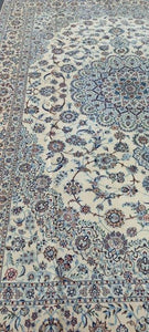 Grand Tapis Nain Chichla tissé main n°18515_365×255