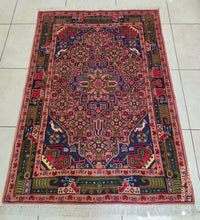 Charger l'image dans la galerie, Tapis Roudbar fait main n°16013_146×104
