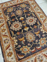 Charger l'image dans la galerie, Tapis Tchoubi noué main n°110_185×125
