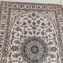 Charger l'image dans la galerie, Tapis Nain Chichla fait main n°15218_200×136
