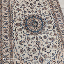 Charger l'image dans la galerie, Tapis Nain Chichla fait main n°15218_200×136
