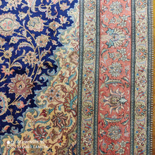 Charger l'image dans la galerie, Tapis Ghom soie fait main n°17590_302×200

