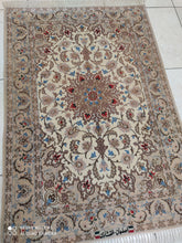 Charger l'image dans la galerie, TAPIS Ispahan tissé main n°14285_120×83
