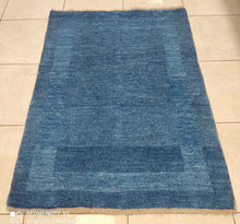 Charger l&#39;image dans la galerie, Tapis Gabbeh tissé main n°12702_140×100
