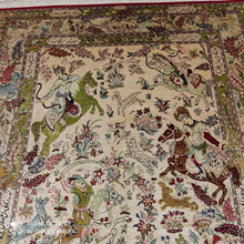 Charger l'image dans la galerie, TAPIS Ghom soie tissé main n°11717_195×133
