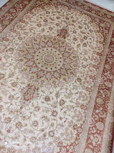 Charger l'image dans la galerie, Tapis Ghom soie fait main n°16907_295×195
