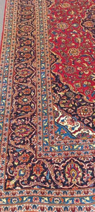 Grand Tapis Kachan fait main n°9676_403×288