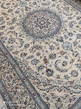 Charger l'image dans la galerie, Grand Tapis Nain Chichla fait main n°19485_355×250
