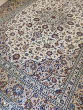 Charger l&#39;image dans la galerie, Grand Tapis Kachan fait main n°13027_343×246

