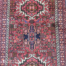 Charger l'image dans la galerie, Tapis Heriz noué main n°100A_380×79
