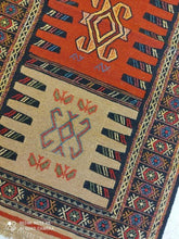 Charger l&#39;image dans la galerie, Kilim Khorassan brodé main n°19591_178×100
