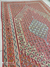 Charger l&#39;image dans la galerie, Kilim Senneh fait main n°15297_265×160
