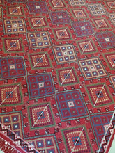 Charger l&#39;image dans la galerie, Kilim Antique Marocain fait main n°2010_300×210
