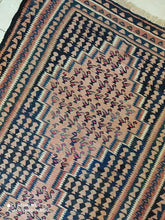 Charger l'image dans la galerie, KILIM Antique Kurdistan brodé main n°1224_235×125
