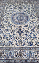 Charger l&#39;image dans la galerie, Grand Tapis Nain tissé main n°7400_348×244
