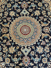 Charger l'image dans la galerie, Tapis Nain noué main n°18521_130×86

