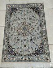 Charger l'image dans la galerie, Tapis Nain fait main n°19572_148×100
