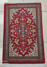 Charger l'image dans la galerie, Paire 2 tapis Ghom fait main n°19433_19430_85×57_86×56

