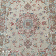Charger l'image dans la galerie, Tapis noué main Tabriz n°17027_158×100
