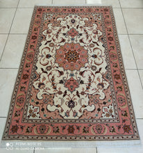 Charger l'image dans la galerie, Tapis Tabriz fait main n°15327_153×103
