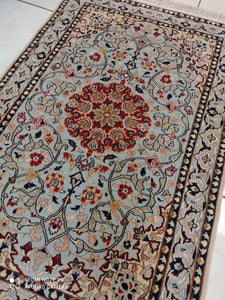 Tapis Ispahan fait main n°14273_107×68