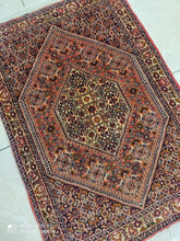 Charger l&#39;image dans la galerie, Tapis Bidjard tissé main n°17321_107×73
