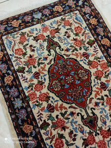 Tapis Bidjard tissé main n°14038_108×75