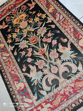 Charger l&#39;image dans la galerie, Tapis Ghom soie noué main n°18197_117×78
