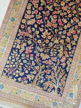 Charger l'image dans la galerie, Tapis Ghom soie noué main n°17608_117×81
