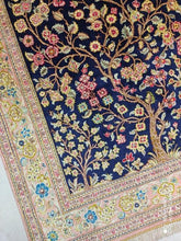 Charger l'image dans la galerie, Tapis Ghom soie noué main n°17608_117×81
