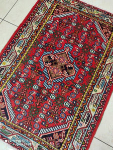 Tapis Hosseinabad noué main n°19545_117×83