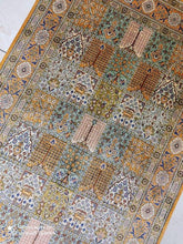 Charger l'image dans la galerie, Tapis Ghom soie noué main n°18469_125×80
