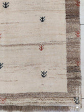 Charger l&#39;image dans la galerie, Tapis Gabbeh tissé main n°145_125×95
