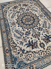 Charger l&#39;image dans la galerie, Tapis Nain fait main n°16956_130×88
