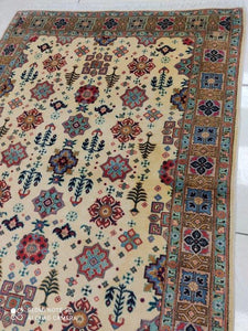 Tapis Tabriz tissé main n°4338_133×96