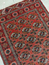 Charger l&#39;image dans la galerie, Tapis Torkaman noué main n°13426_138×102
