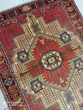 Charger l'image dans la galerie, Tapis Nahavand fait main n°14575_141×110
