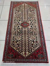 Charger l'image dans la galerie, Tapis Abadeh tissé main n°19337_142×70
