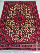 Charger l&#39;image dans la galerie, Tapis Abadeh tissé main n°17135_143×103
