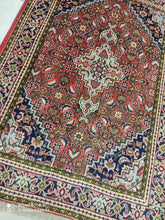 Charger l'image dans la galerie, Tapis Bidjard fait main n°12898_144×100
