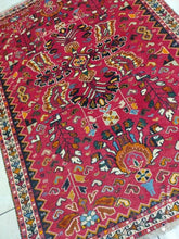 Charger l&#39;image dans la galerie, Tapis Ghachghai noué main n°8364_144×105
