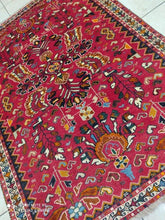 Charger l&#39;image dans la galerie, Tapis Ghachghai noué main n°8364_144×105
